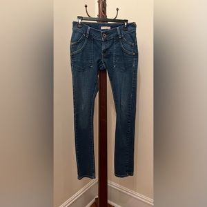 Levi’s 504 Slouch Skinny Jeans